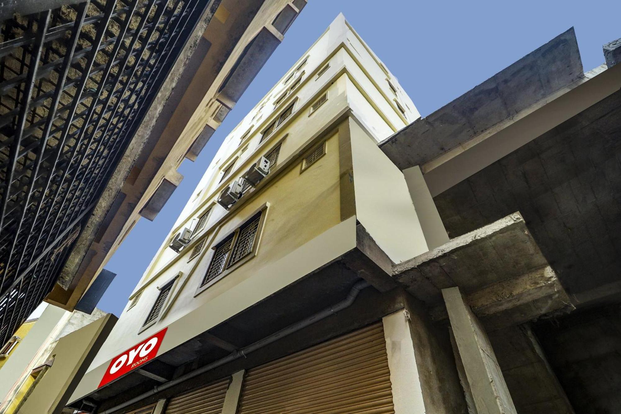 Hotel O Ashoka Classic Near Gokul Chat Hyderabad Exterior foto